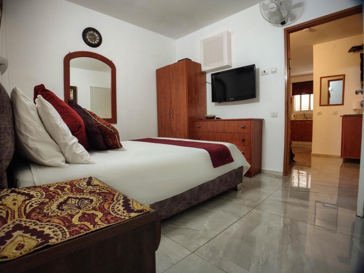ホテル Mali Country Hospitality エイラート エクステリア 写真